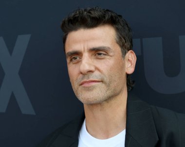 Oscar Isaac Netflix Tudum 2025 'te Kia Forum' da 31 Mayıs 2025 'te Los Angeles, CA