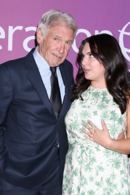 Harrison Ford, Isabella Gomez 25. Los Angeles Operasyonu 'nda Gülümse Fiesta Candela La Brea' da 3 Haziran 2025, Los Angeles, CA