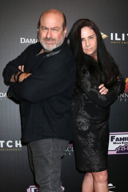 Carlos Cojulun, Lisa Simpson Regency Theater Calabasas 'taki Little Angels galasında 4 Haziran 2025' te Calabasas, CA