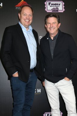 Calabasas Regency Tiyatrosu 'nda 4 Haziran 2025' te Little Angels Premiere 'de konuklar.