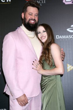 Taylor Cole, Kayla Cole Regency Theater Calabasas 'taki Little Angels galasında 4 Haziran 2025' te Calabasas, CA