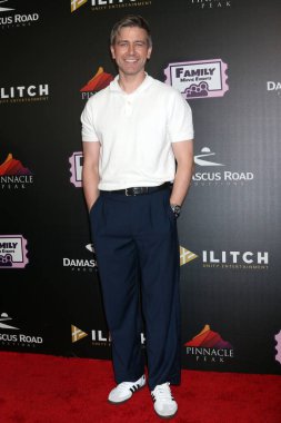 Torrance Coombs, Calabasas Regency Tiyatrosu 'ndaki Little Angels Premiere' de 4 Haziran 2025 'te Calabasas, CA