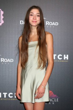 Zara Philip, Calabasas Regency Tiyatrosu 'ndaki Little Angels Premiere' de 4 Haziran 2025 'te Calabasas, CA