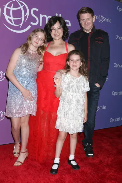 Olivia Mihok, Valeria Mason, Dash Mihok, Catalina Mihok Los Angeles 25. Gülümse Şenliği 'nde 3 Haziran 2025' te Los Angeles, CA