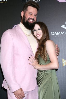 Taylor Cole, Kayla Cole Regency Theater Calabasas 'taki Little Angels galasında 4 Haziran 2025' te Calabasas, CA