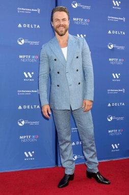 Derek Hough, MPTF NextGen Yıllık Yaz Partisi 'nde 22 Haziran 2025' te Los Angeles, CA