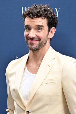 Michael Urie, 8 Haziran 2025 'te Lido Tiyatrosu' ndaki Newport Beach TV Festivali 'nde.
