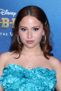 Carmen Sanchez, Vampirler Dünyası 'nın 4: Dawn' unda El Capitan Tiyatrosu 'nda 8 Temmuz 2025' te Los Angeles, CA