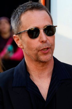 Sam Rockwell The Bad Guys 2 Los Angeles Premiere 'de TCL Çin Tiyatrosu IMAX' ta 23 Temmuz 2025 'te, Los Angeles, CA