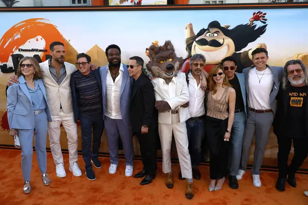 Cast, Crew, The Bad Guys 2 'de The Bad Guys 2 Los Angeles prömiyeri TCL Çin Tiyatrosu IMAX' ta 23 Temmuz 2025 'te, Los Angeles, CA