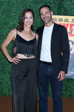 Deena Kashper, Danny Kashper Nükleer Los Angeles Premiere 'de Garland Hotel' de 6 Ağustos 2025 'te Kuzey Hollywood, CA