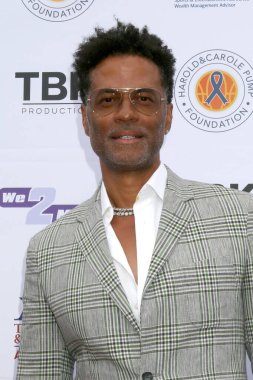 Eric Benet, 13 Ağustos 2025 'te 11301 W. Olimpik Bulvarı' ndaki 100 Kadın Meselesi Galasında Los Angeles, CA