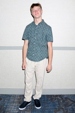 Paxton Mishkind, Burbank Marriott 'ta 16 Ağustos 2025' te The Young and The Reast Fan Organizasyonu 'nda, CA