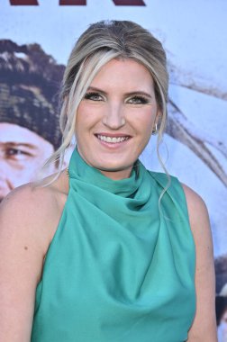 Carly Sparke, 18 Ağustos 2025 'te Hollywood Amerikan Lejyonu' nda Primative War Premiere 'de.