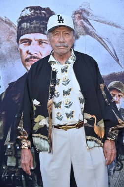 Edward James Olmos, 18 Ağustos 2025 'te Hollywood Amerikan Lejyonunda Primative War Premiere' de Los Angeles, CA