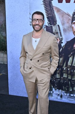 Jeremy Piven, 18 Ağustos 2025 'te Hollywood Amerikan Lejyonunda Primative War Premiere' de Los Angeles, CA