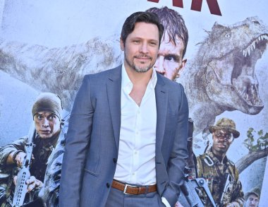 Nick Wechsler, 18 Ağustos 2025 'te Hollywood Amerikan Lejyonu Primative War Premiere' de Los Angeles, CA