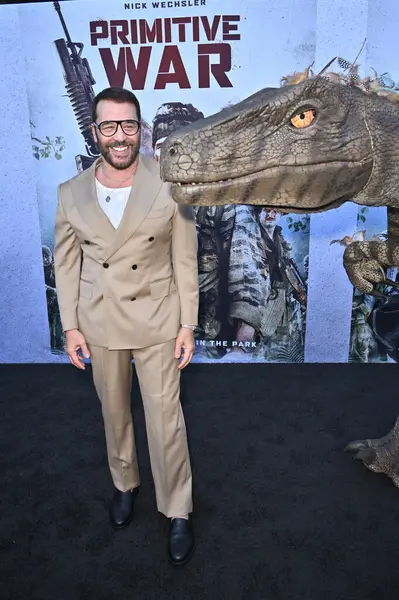 Jeremy Piven, 18 Ağustos 2025 'te Hollywood Amerikan Lejyonunda Primative War Premiere' de Los Angeles, CA