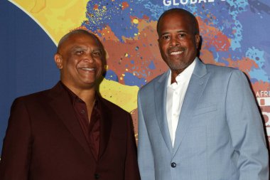 Reggie Hudlin, Byron Phillipps, 23 Ağustos 2025 'te Los Angeles' ta Roosevelt Otel 'de düzenlenen 7.