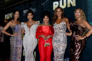 Annie Ilonzeh, Erica Mena, Erica Pinkett, Claudia Jordan, Drew Sidora TCL Çin Tiyatrosu 'ndaki Run Premiere' de 27 Ağustos 2025 'te Los Angeles, CA