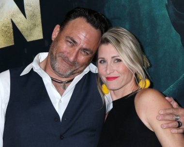 Taymour Ghazi, Gabrielle Stone TCL Çin Tiyatrosu 'ndaki Run Premiere' de 27 Ağustos 2025 'te Los Angeles, CA