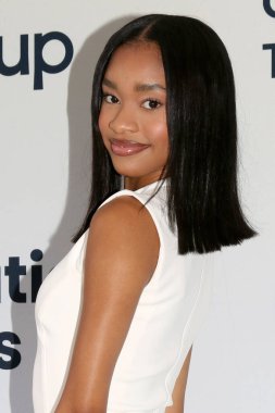 Akira Akbar, Step Up İlham Ödülleri 'nde 2025 Skirball Center' da 26 Eylül 2025, Los Angeles, CA