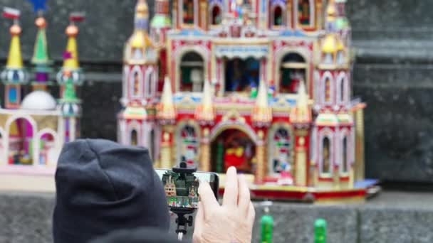 Disparos Turísticos Teléfonos Inteligentes Concurso Creativo Anual Modelos Miniatura Atracciones — Vídeos de Stock