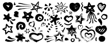 Doodle yıldızları. Kalp grafitisi, yıldız soyut el çizimi, kalp grunge çizimi aşk unsurları, basit fırça darbesi kozmik ve düğün ikonları fırça gibi şekiller. Vektör izole edildi.