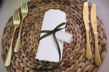 Masa arkaplanındaki tablo ayarları, kapatın