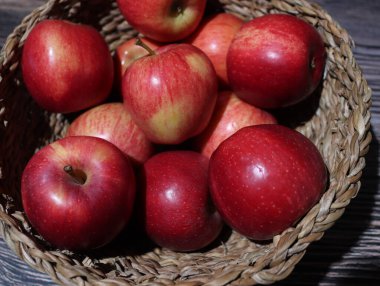 delicious appetizing red apples natural fruit delicacy
