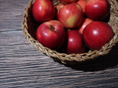 delicious appetizing red apples natural fruit delicacy