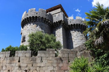 Güzel, terk edilmiş, yaşlı, yalnız köy sessiz hayalet.