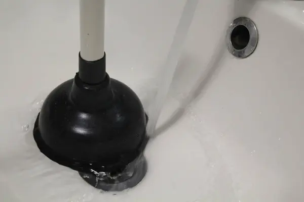 Êmbolo Borracha Drenar Água Encravamento Tubulação Limpa — Fotografia de Stock