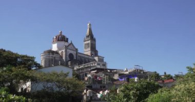 Puebla 'daki Cuetzalan Katedrali' nin geniş açılı görüntüsü