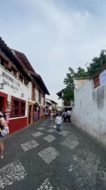 Taksi, Guerrero. Meksika 'ya. Nisan, 16. 2025 yılı. Kutsal Çarşamba 