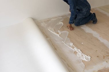 Profesyonel Zanaatkar Yastık Döşeme Tadilatı