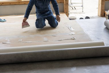 Profesyonel Zanaatkar Yastık Döşeme Tadilatı