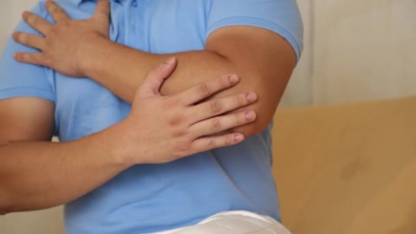 Close Man Rubbing His Elbow Elbow Joint Pain Muscle Injury — Video Stock