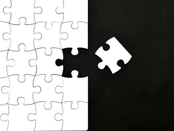 White Jigsaw Puzzle Black Background Top Angle View Layout — Stock Photo, Image