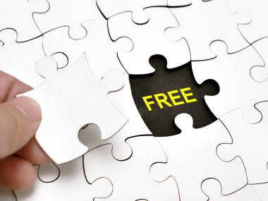 Yapboz, hayat ve iş motivasyon amaçlı ilham verici kavram altında yazılmış ücretsiz, metin metinleri.