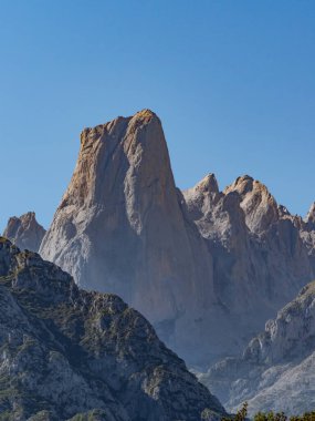 Doğal dağ manzarası, Pico Urriellu