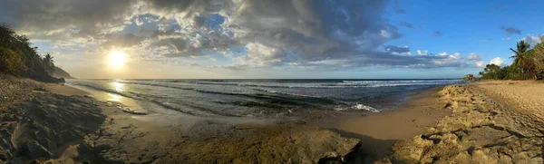 Szeroki Kąt Widzenia Podczas Zachodu Słońca Plaży Rincon Portoryko — Zdjęcie stockowe