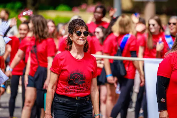 Portland, Oregon, ABD - 10 Haziran 2023: Portland Gül Festivali sırasında Grand Floral Parade 'de 