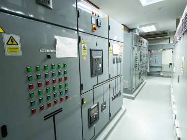 Elektrik şalteri -- Endüstriyel elektrik anahtarı paneli