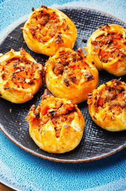 Fındık dolu lezzetli çörekler, sonbahar tarifi..