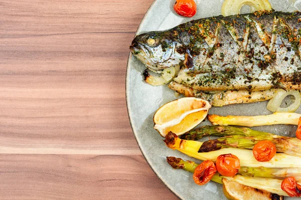 Grilled Trout Asparagus Baked Salmon Fish Wooden Table Copy Space — Stock Photo, Image