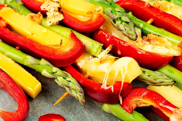 Diet Skewers Asparagus Peppers Cheese Close — Stock Photo, Image