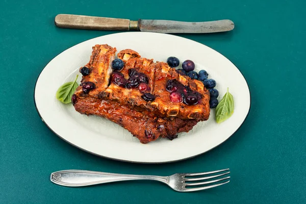 Barbecue Spicy Pork Spare Loin Ribs Blueberry Sauce — Stock Photo, Image