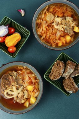 Lezzetli ev yapımı borş ya da çorba..