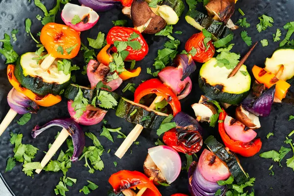 Vegetáriánus Zöldség Nyárson Grill Piknik Közelről Stock Kép